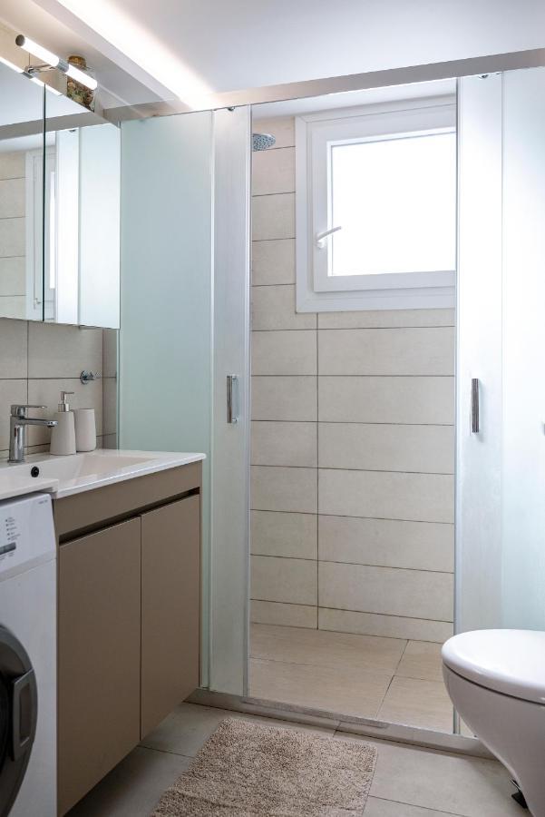 Spacious & Luxe 3Br Downtown 1Min To Beach Kos Town Ngoại thất bức ảnh